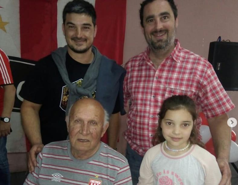 Festejos "Pincha" en Bragado: hay una filial de Estudiantes y dicen que son "una gran familia"