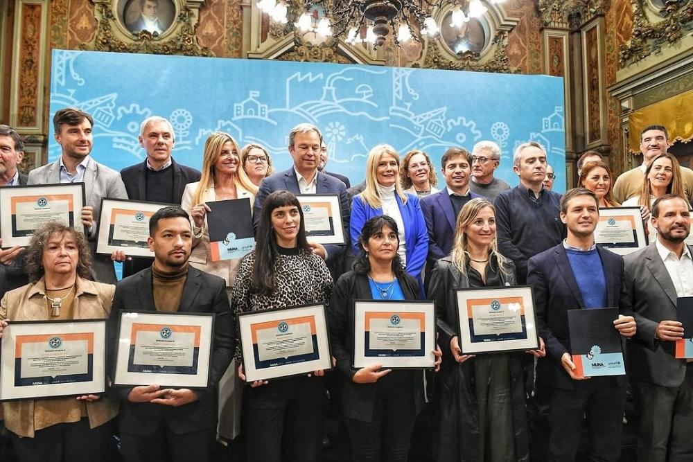 El municipio recibió un reconocimiento de UNICEF por su participación en un programa destinado a niñez y adolescencia