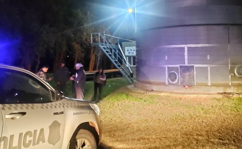 Se incendió una cosechadora en un campo cerca de Comodoro Py