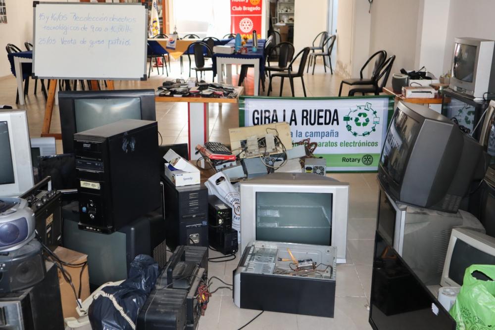 Rotary hará otra campaña medioambiental: juntaran pilas, tapitas y CD