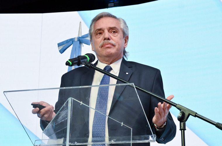Alberto Fernández renunció al PJ y la Justicia le secuestró el celular