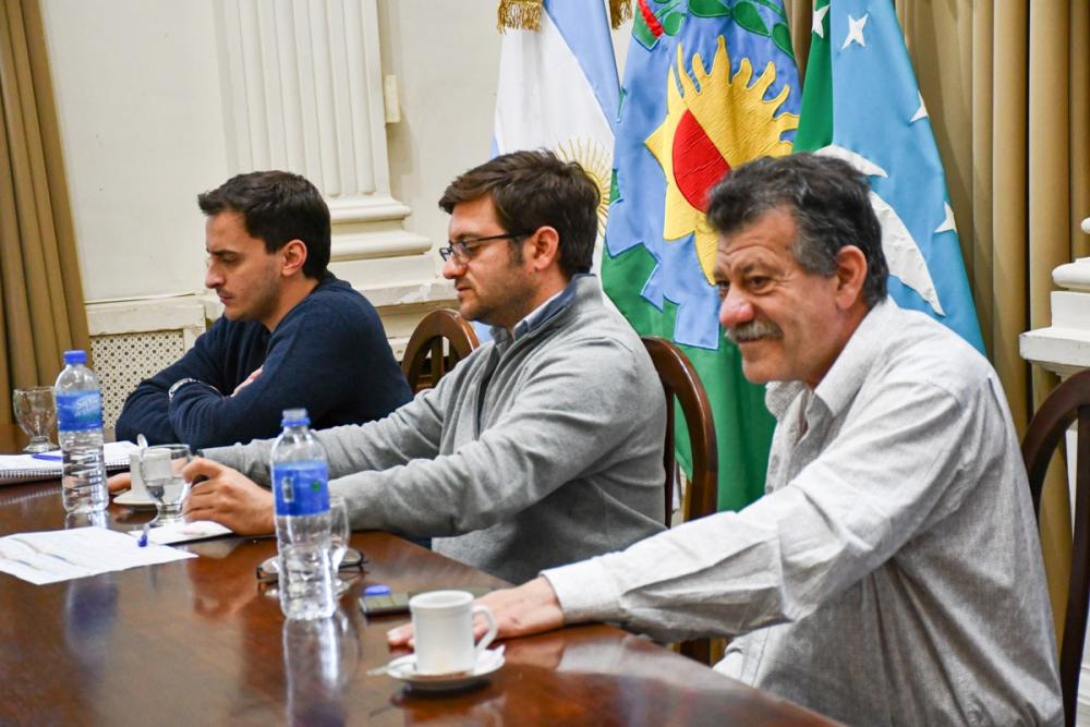 Se firmó el nuevo acuerdo salarial con municipales: 40% de incremento