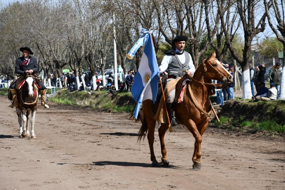 La Fiesta del Pueblo se vivió a puro éxito en Warnes
