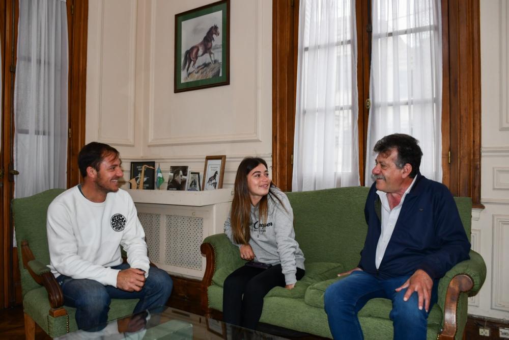 El intendente reconoció a la campeona nacional de Endurance, Agustina Lema