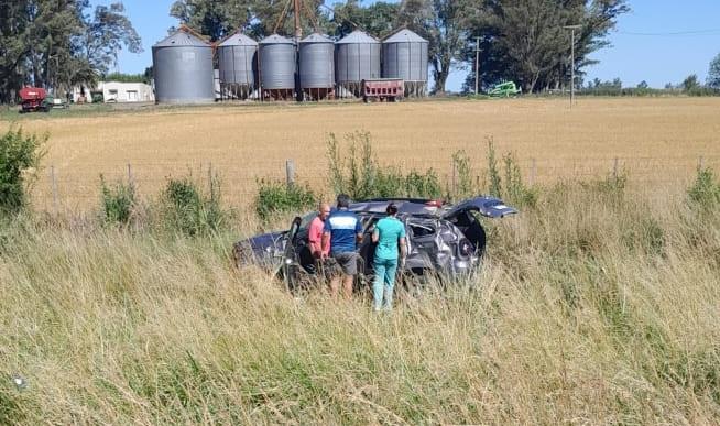 Cuatro accidentados por un vuelco en ruta 5