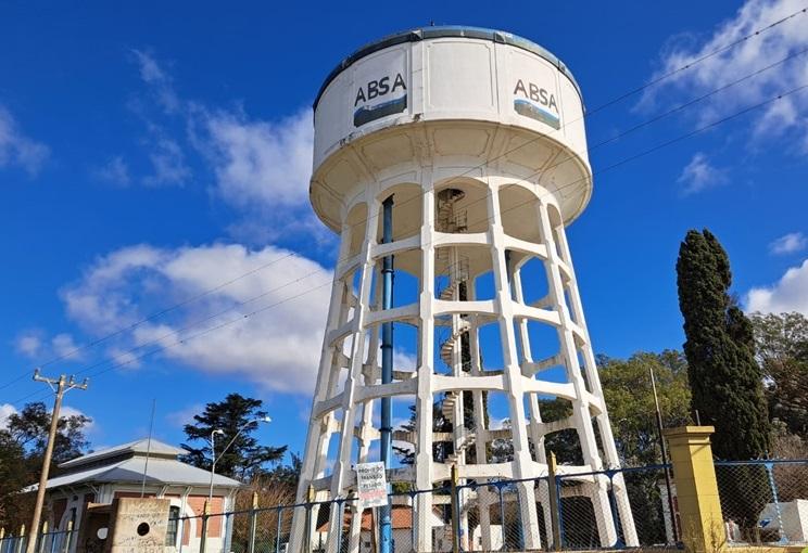 Sin agua en algunos sectores de la ciudad por problemas con una bomba eléctrica