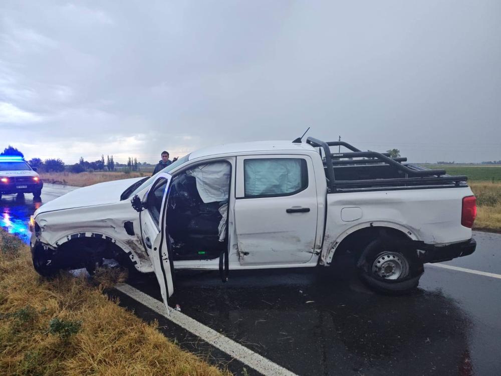 Camionero de Bragado accidentado en Alberti al chocar contra una camioneta donde iba una familia de 9 de Julio