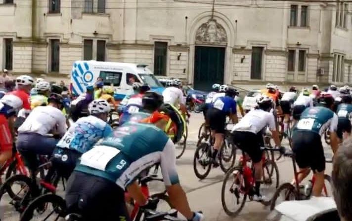 Revancha de la Doble: Un pedalista del KTM llegó primero a Bragado en la segunda etapa