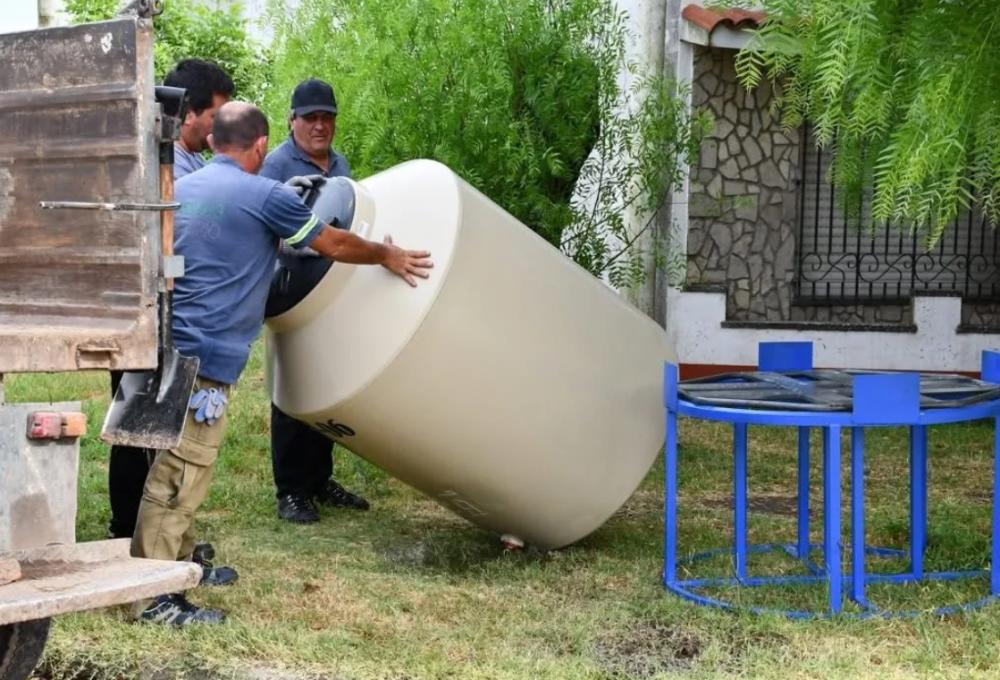Reubicación de tanques: “El gobierno local está ayudando a ABSA a cumplir con la Justicia y no ayuda a los vecinos"