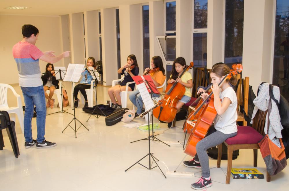 Desde la oposición aseguran que el gobierno local desmanteló la Orquesta Infanto-Juvenil
