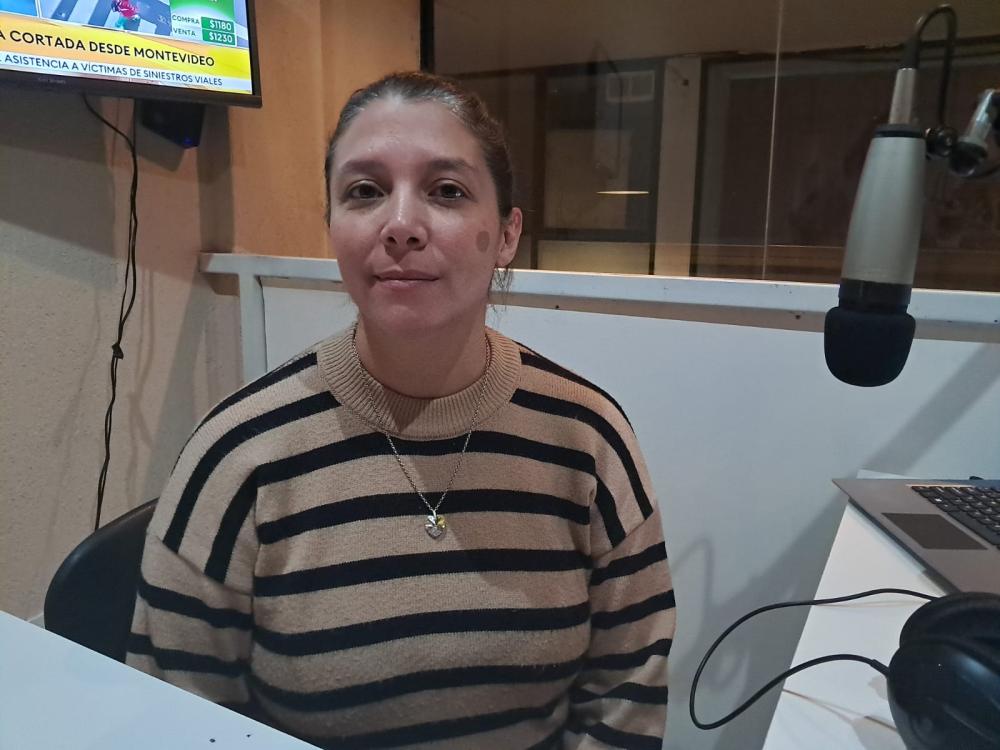 Una docente de Comunicación presenta un libro sobre la historia de Lucila López